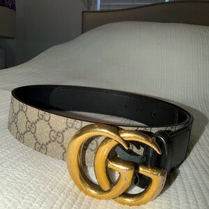 Gucci Tan and Black Belt with Gold GG Buckle